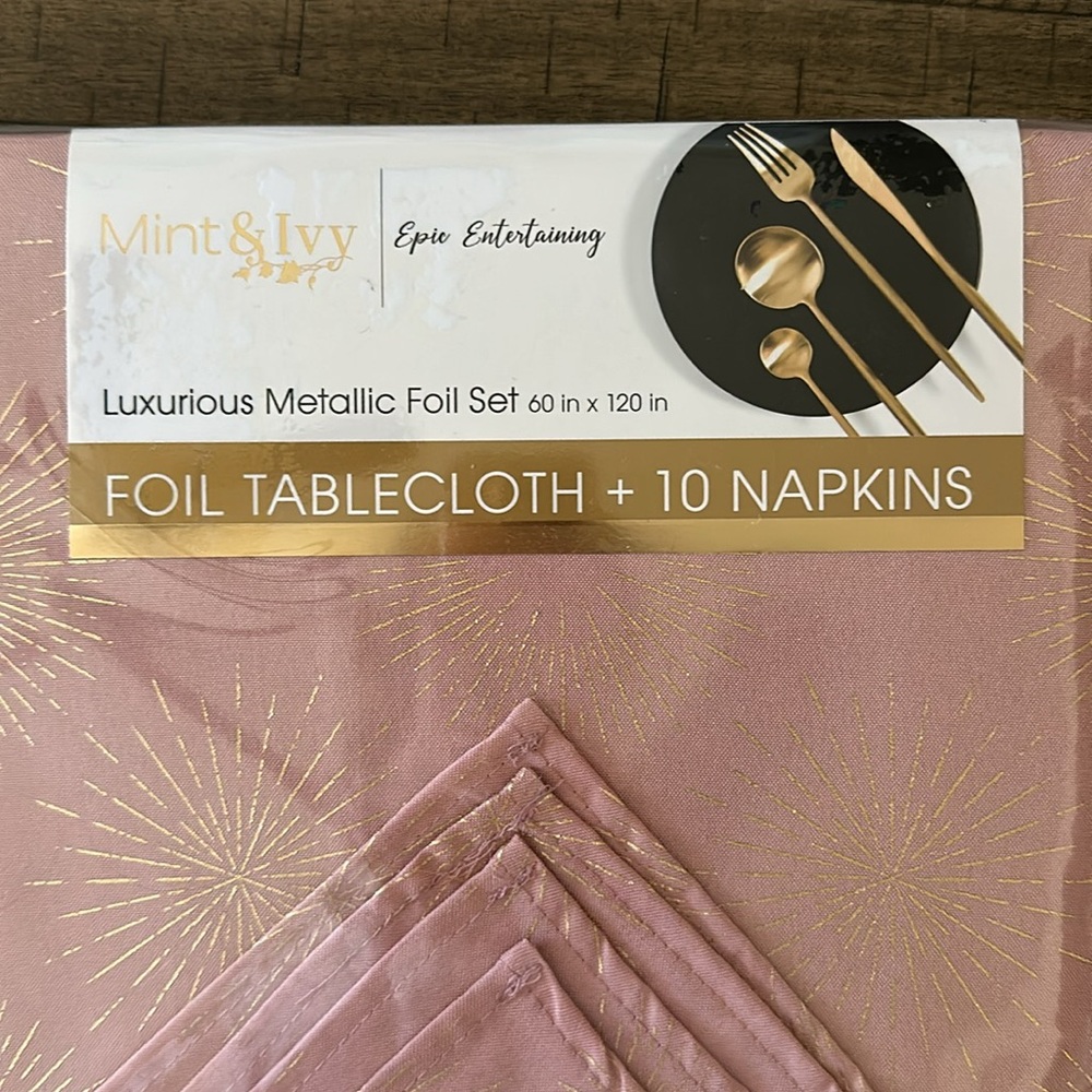 Pink & Gold Luxurious Metallic Foil Tablecloth with 10 Napkins 60x120 inches